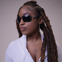 Load image into Gallery viewer, Black Y2K Chic Frames